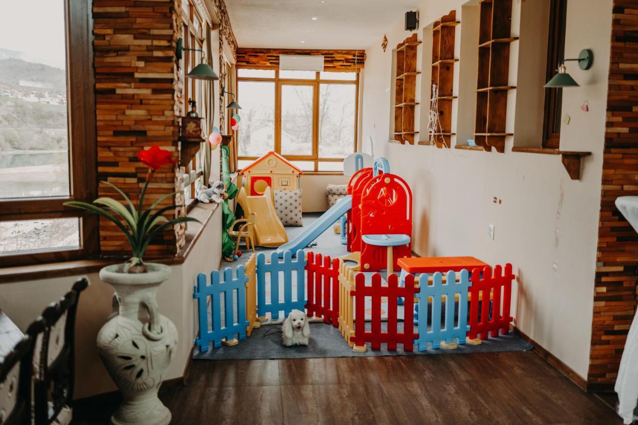 Hotel Noor Konjic Bagian luar foto