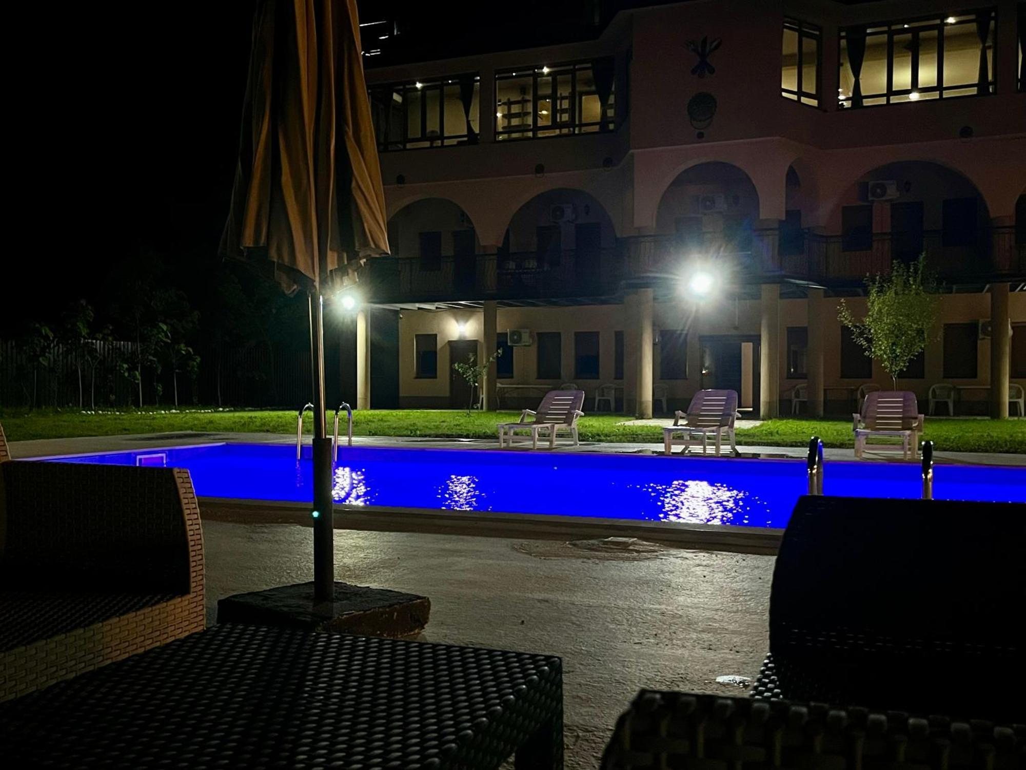 Hotel Noor Konjic Bagian luar foto